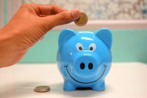 save money pexels-maitree-rimthong-1602726