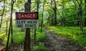 Schaar's Bluff, Spring Lake Park Reserve - Danger Cliff Ahead