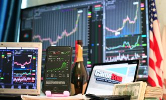 What The Dot-Com Crash Still Teaches 401k Fiduciaries About The AI Stock Craze